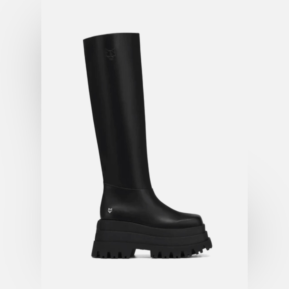 naked wolfe Boot: Brand New!